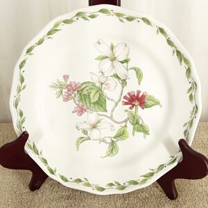 Used, DOGWOOD Dinner Plate 10.5", Noritake Gourmet Garden, white green 7940/6